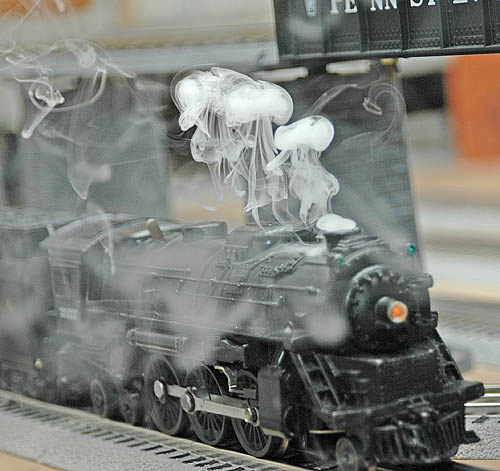 lionel train smoke fluid
